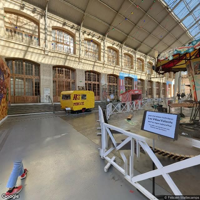 Le Centquatre